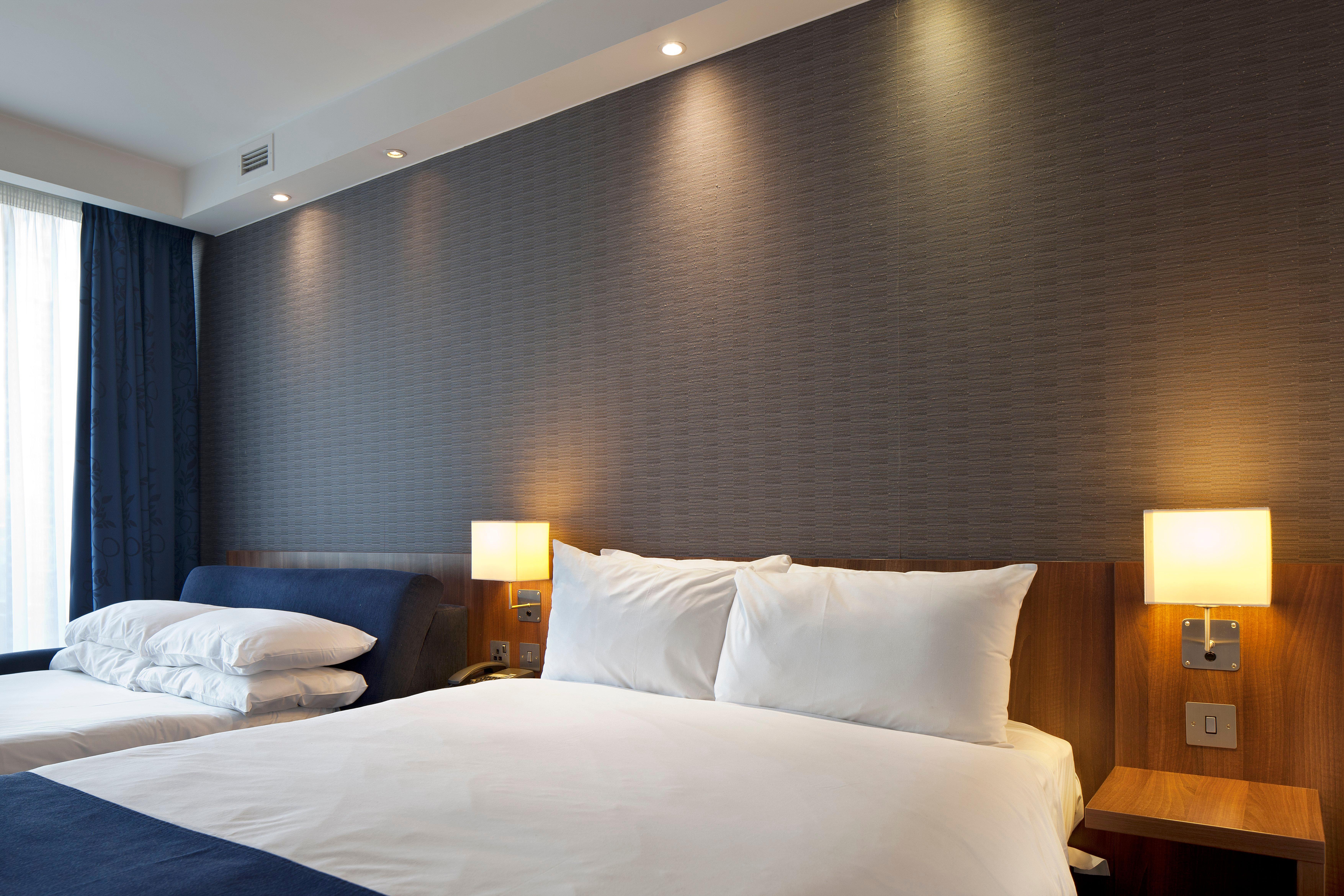 Holiday Inn Express Manchester City Centre By Ihg Экстерьер фото