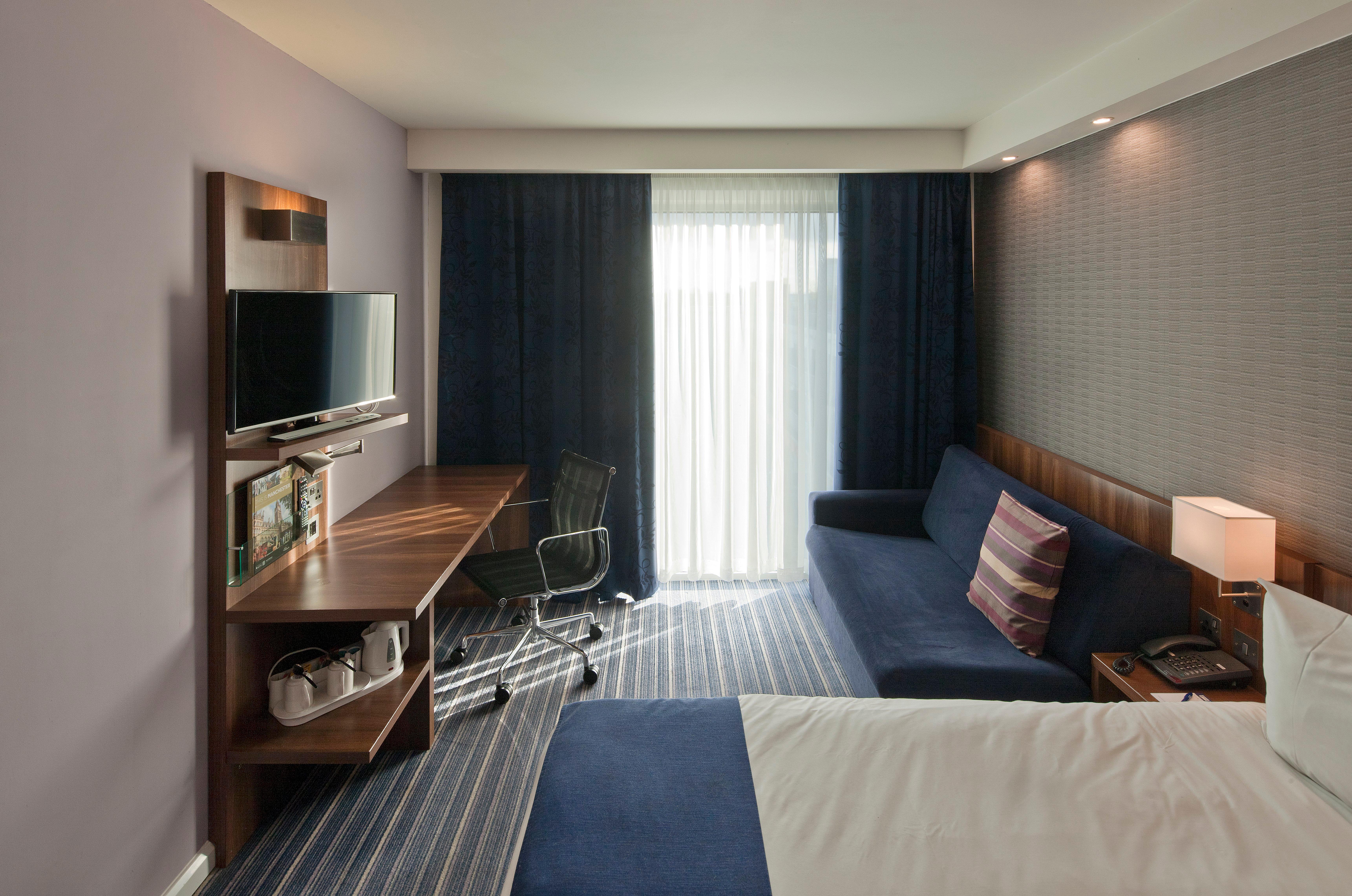 Holiday Inn Express Manchester City Centre By Ihg Экстерьер фото
