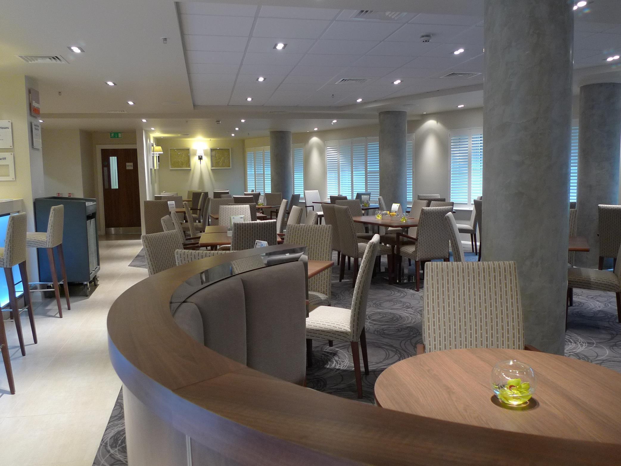 Holiday Inn Express Manchester City Centre By Ihg Экстерьер фото