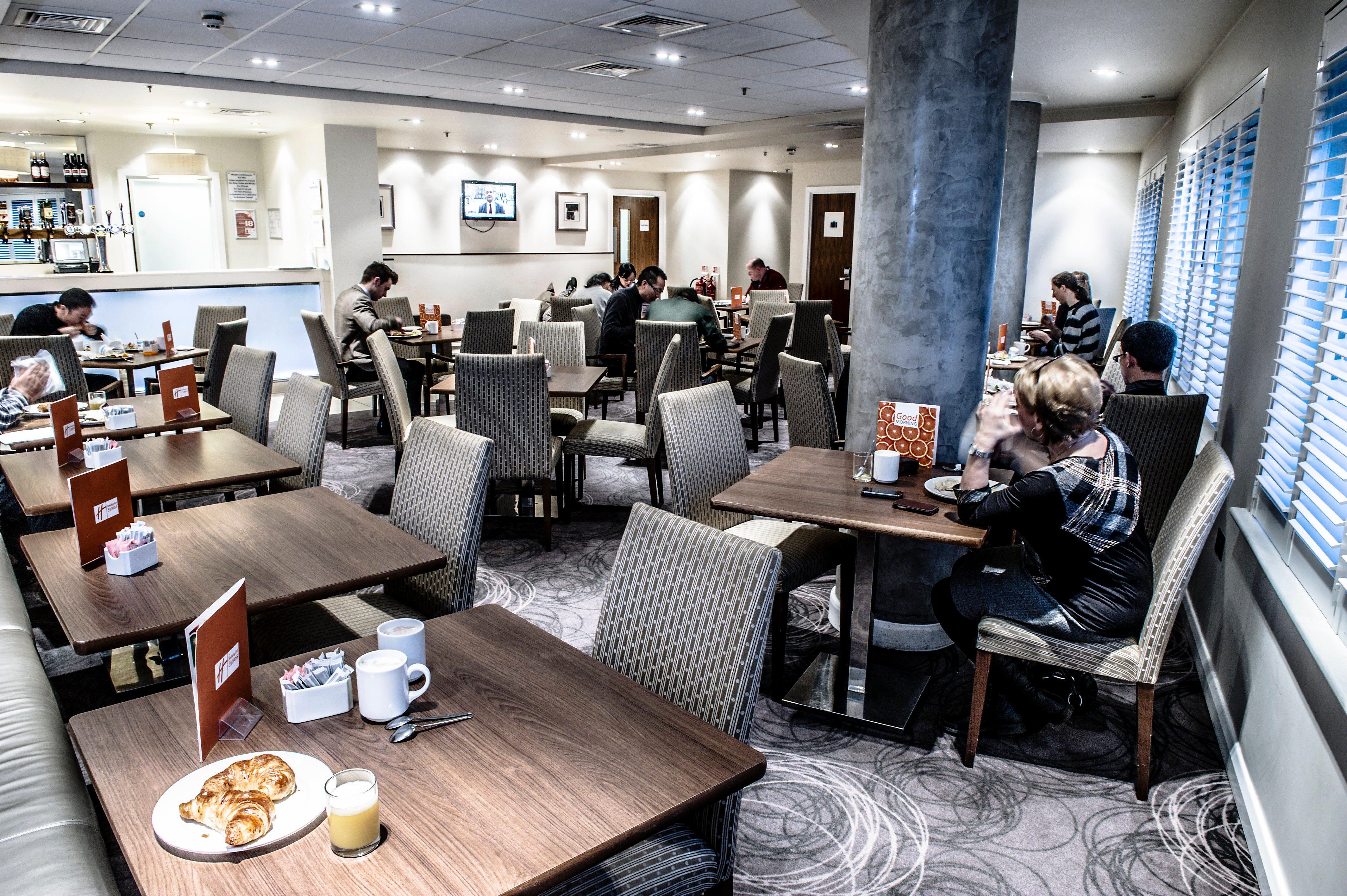Holiday Inn Express Manchester City Centre By Ihg Экстерьер фото