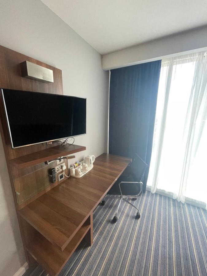 Holiday Inn Express Manchester City Centre By Ihg Экстерьер фото