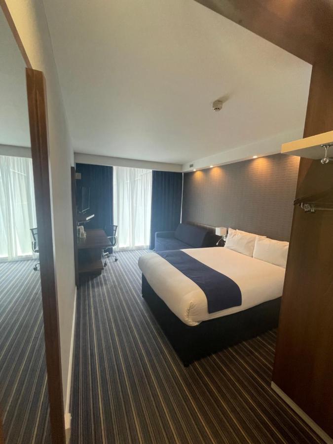 Holiday Inn Express Manchester City Centre By Ihg Экстерьер фото